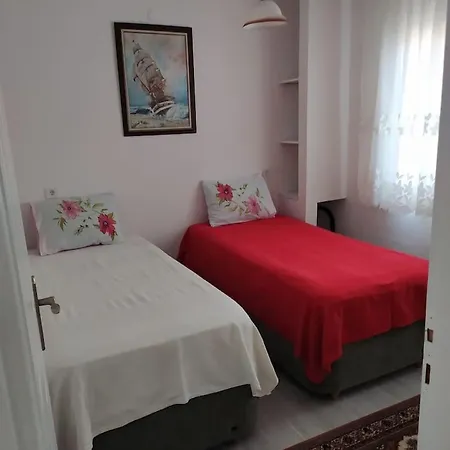 Apartamento Denizli Oegretmenler Sitesi *
